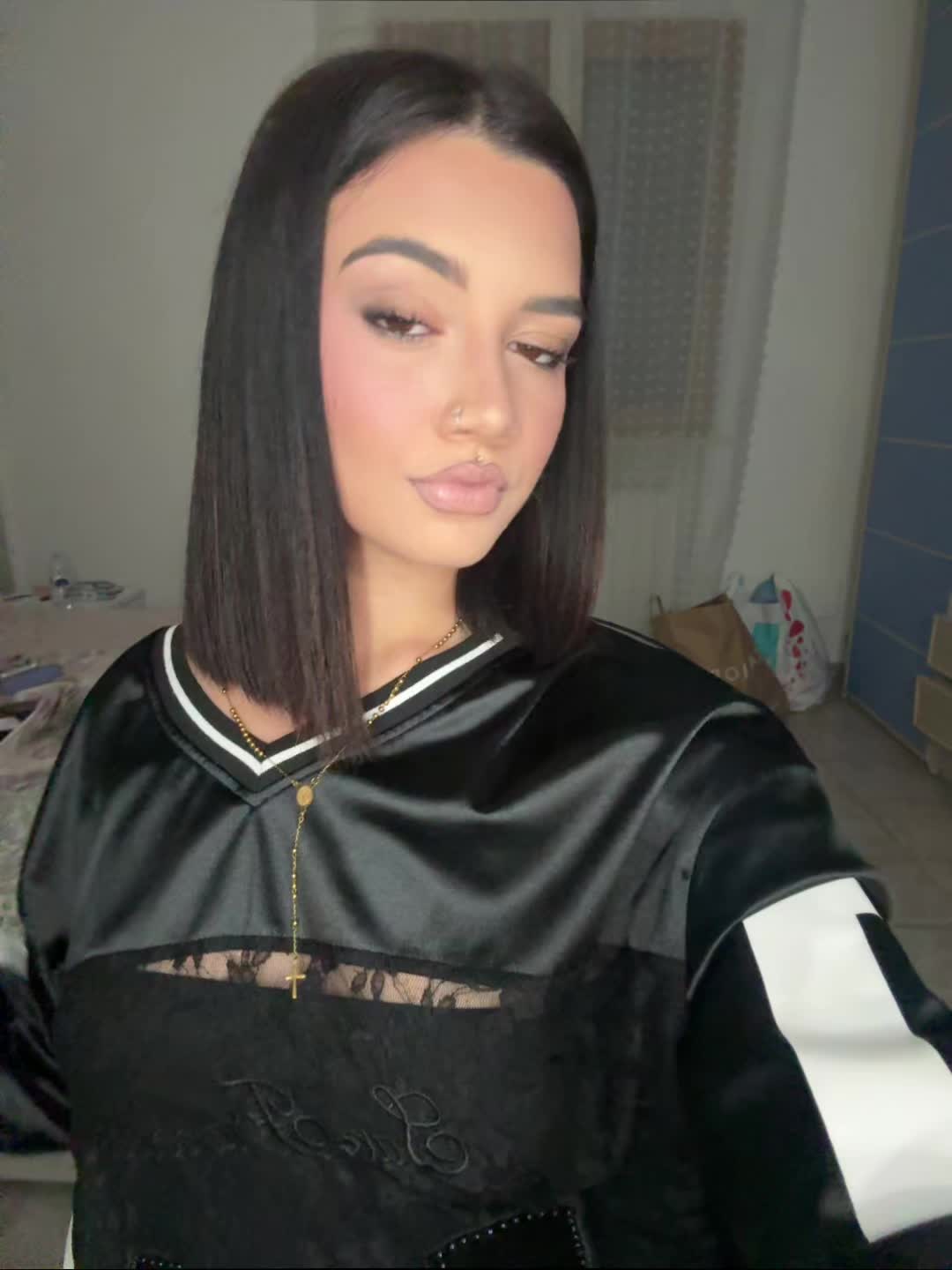 @vi