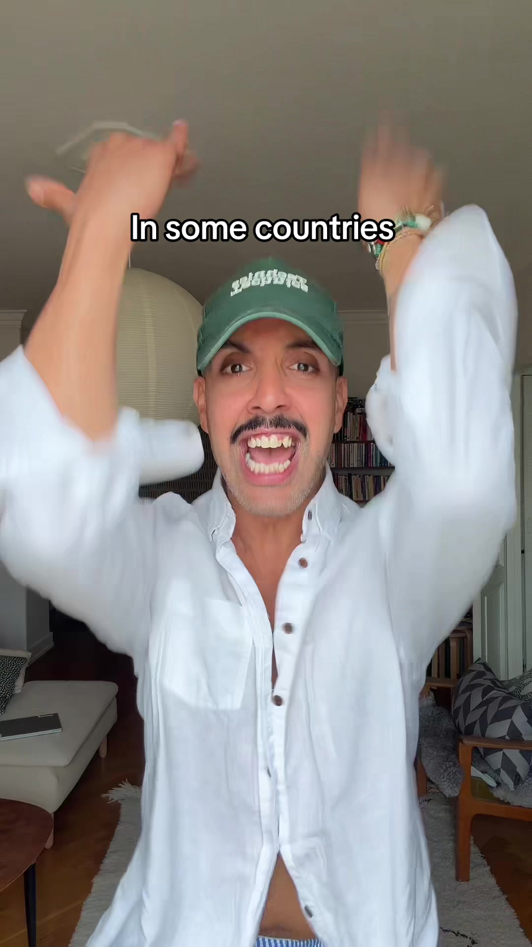 @YouYou