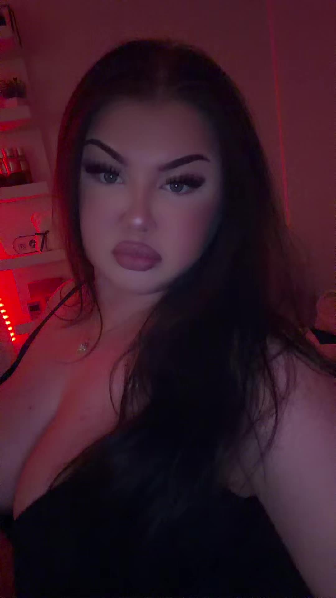 @𝓢
