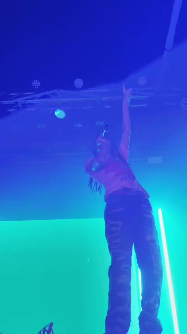 @1cinthacut