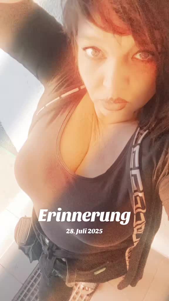 @Alex -Sandra / Frau Elza 😅