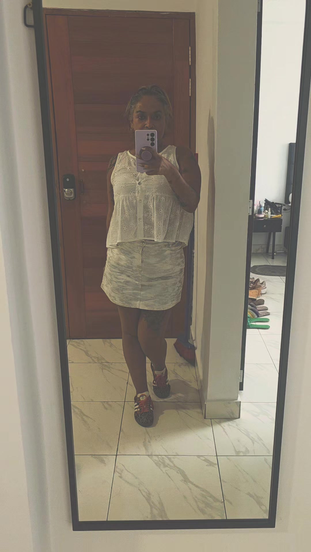 @Isabella
