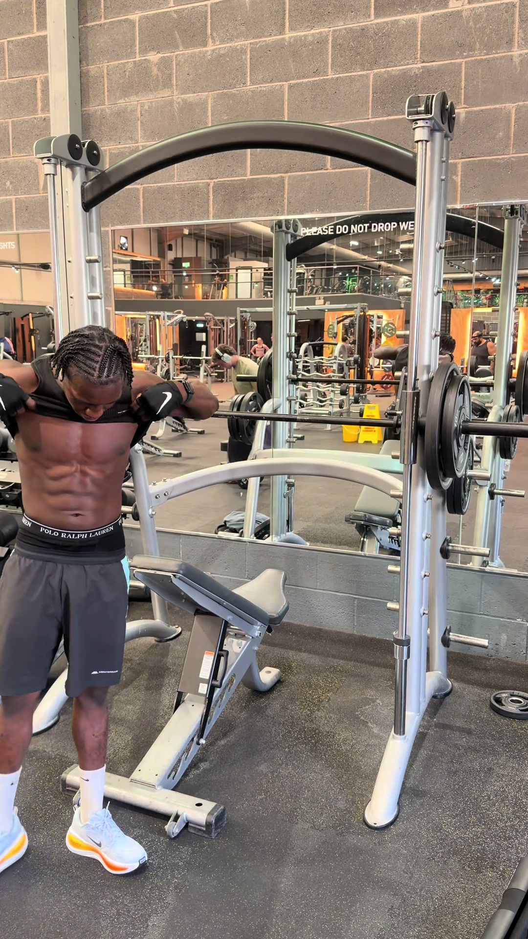 @fitnesswithibz