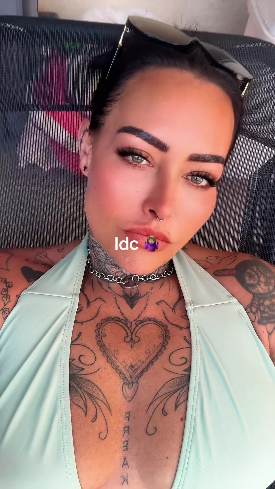 @Cutebutpsycho🖤