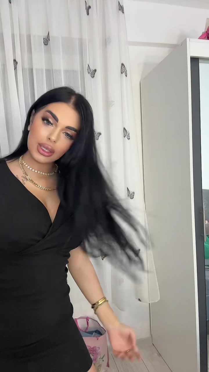 @𝐵𝒴𝒜|𝐵𝐸𝐿𝐿𝒴 𝒟𝒜𝒩𝒞𝐸𝑅