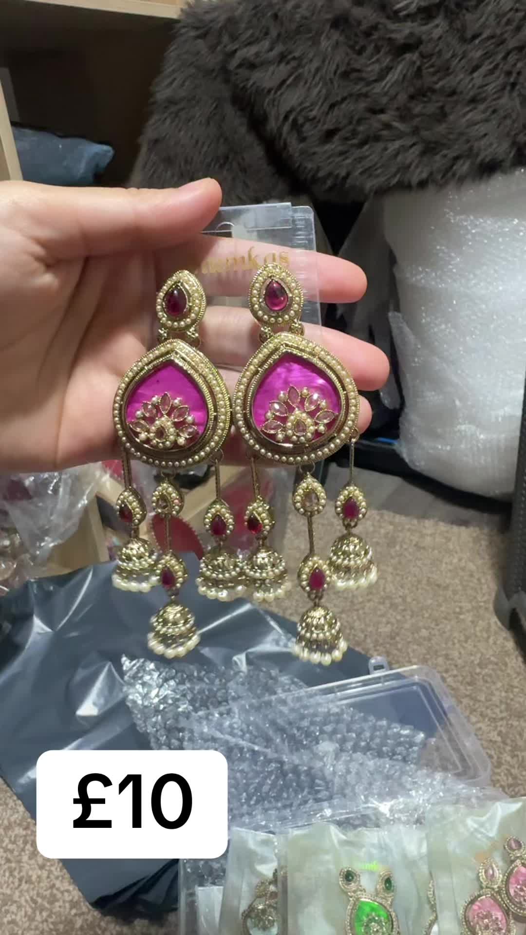 @Punjabisuits