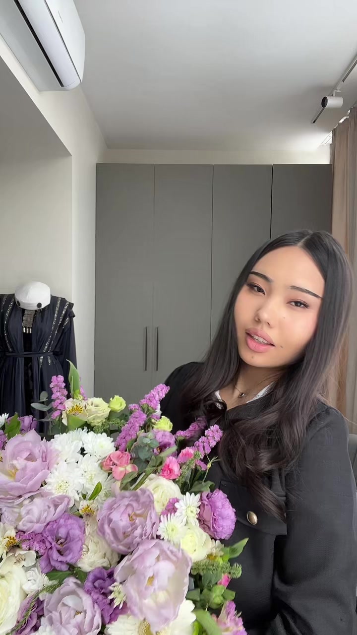 @𝓐𝓲𝓼