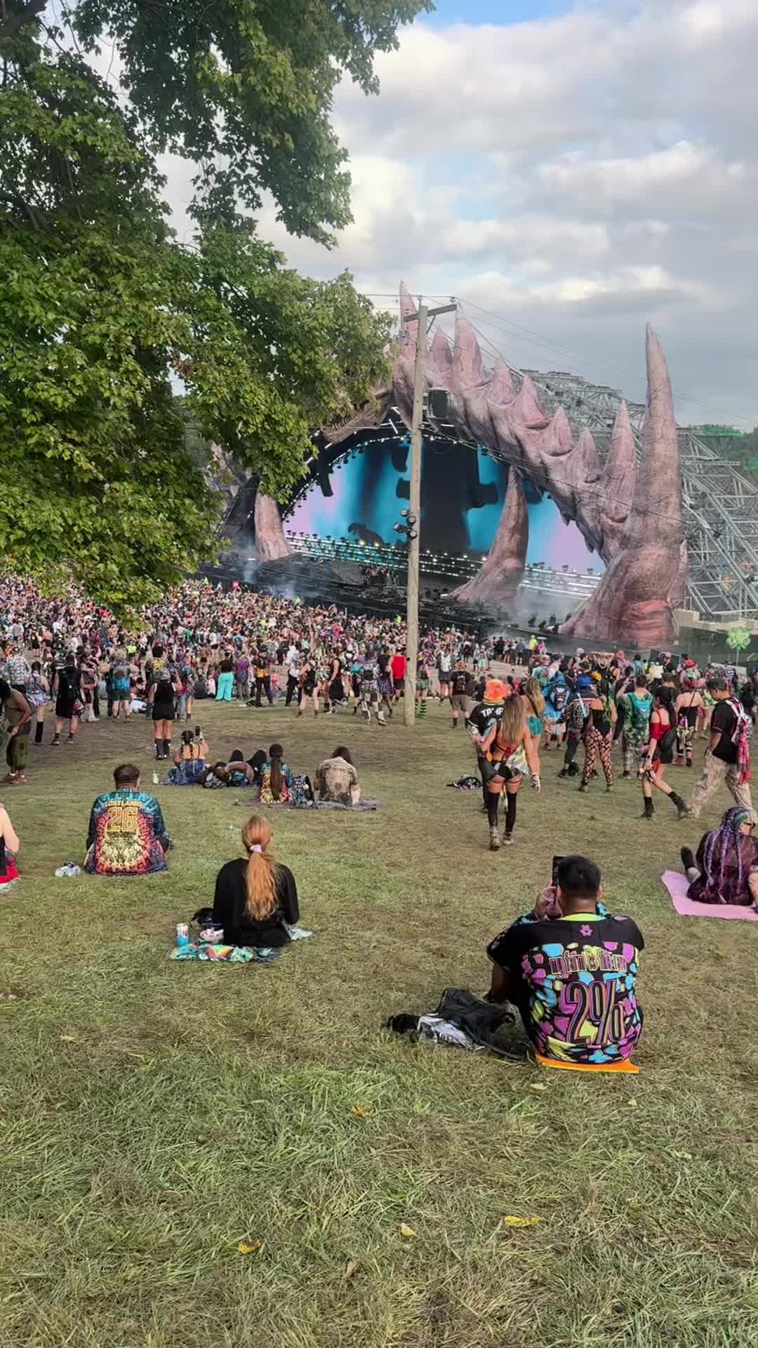 @DZZEE🍄🧿🪬