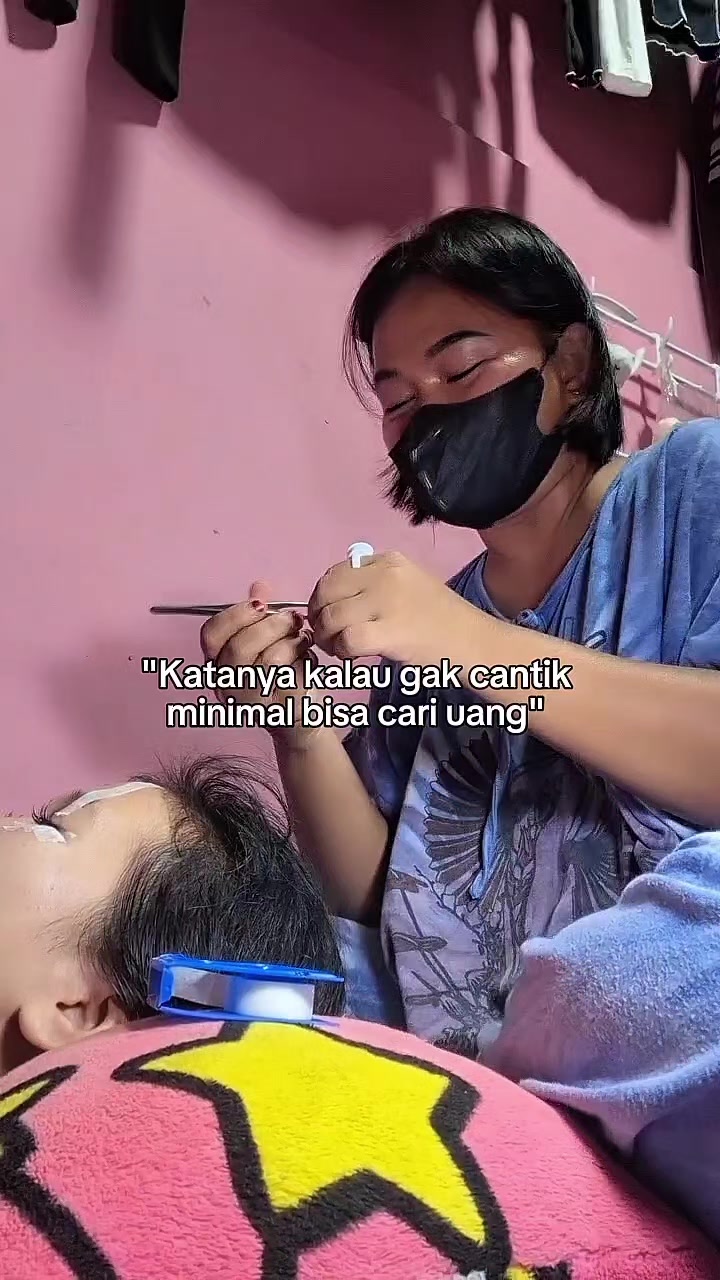 @Ria