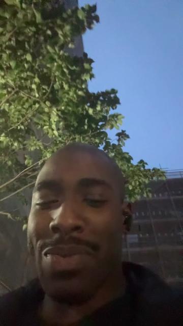@🧌