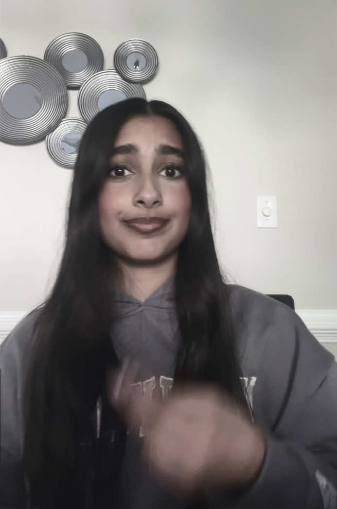 @Diya_SPAMMM