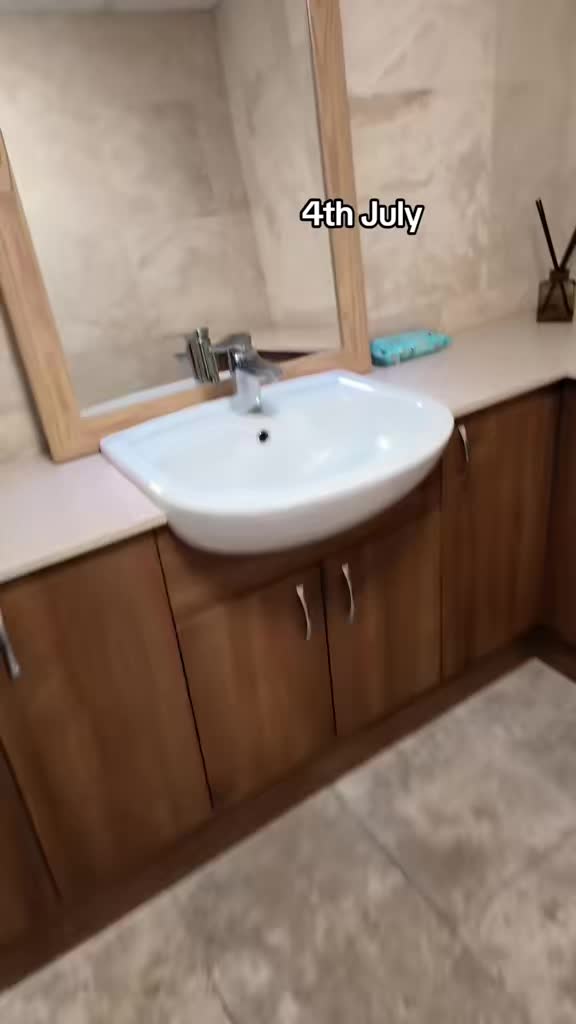 @deanna_dee