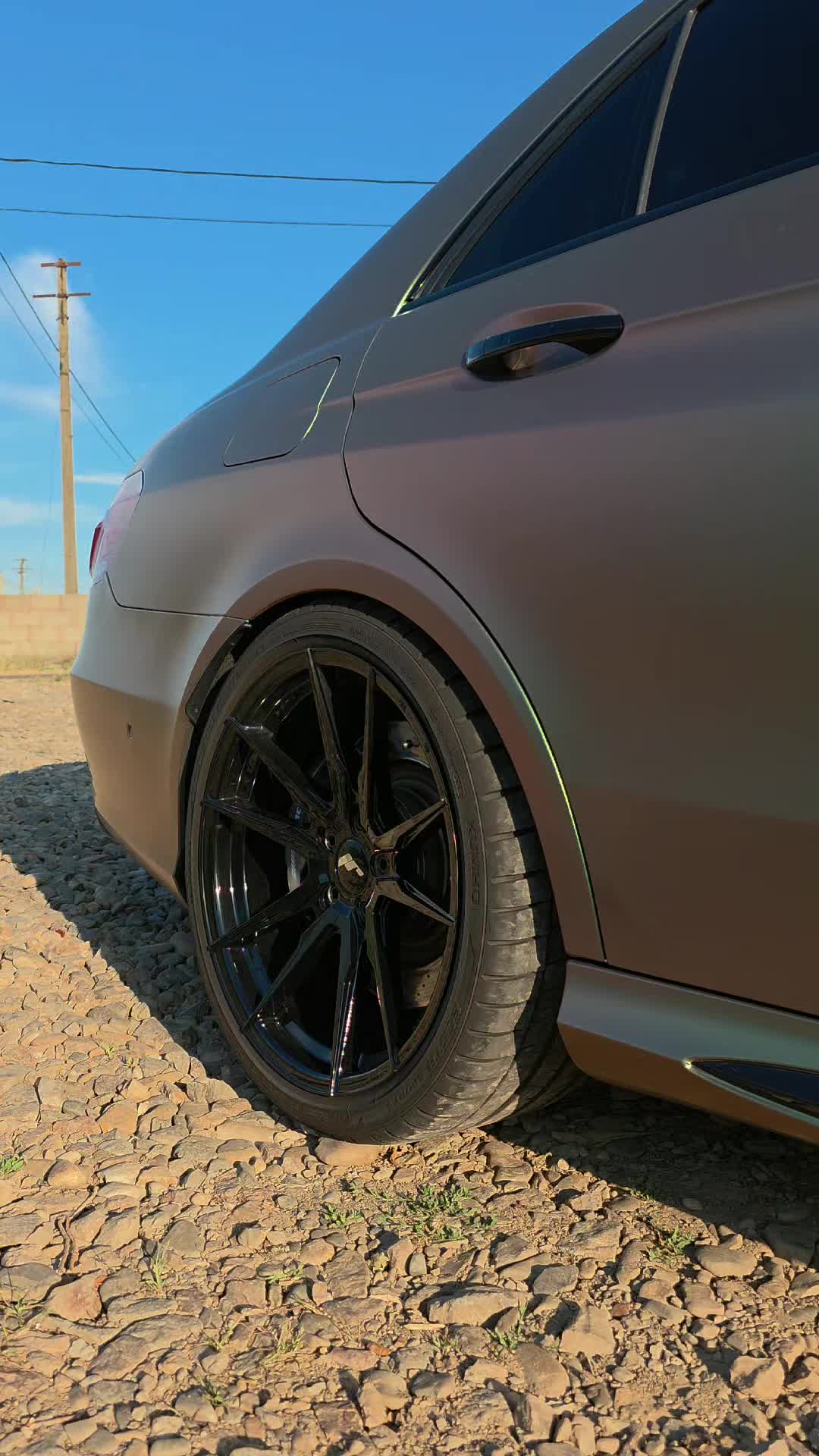 @IAVNI_63AMG