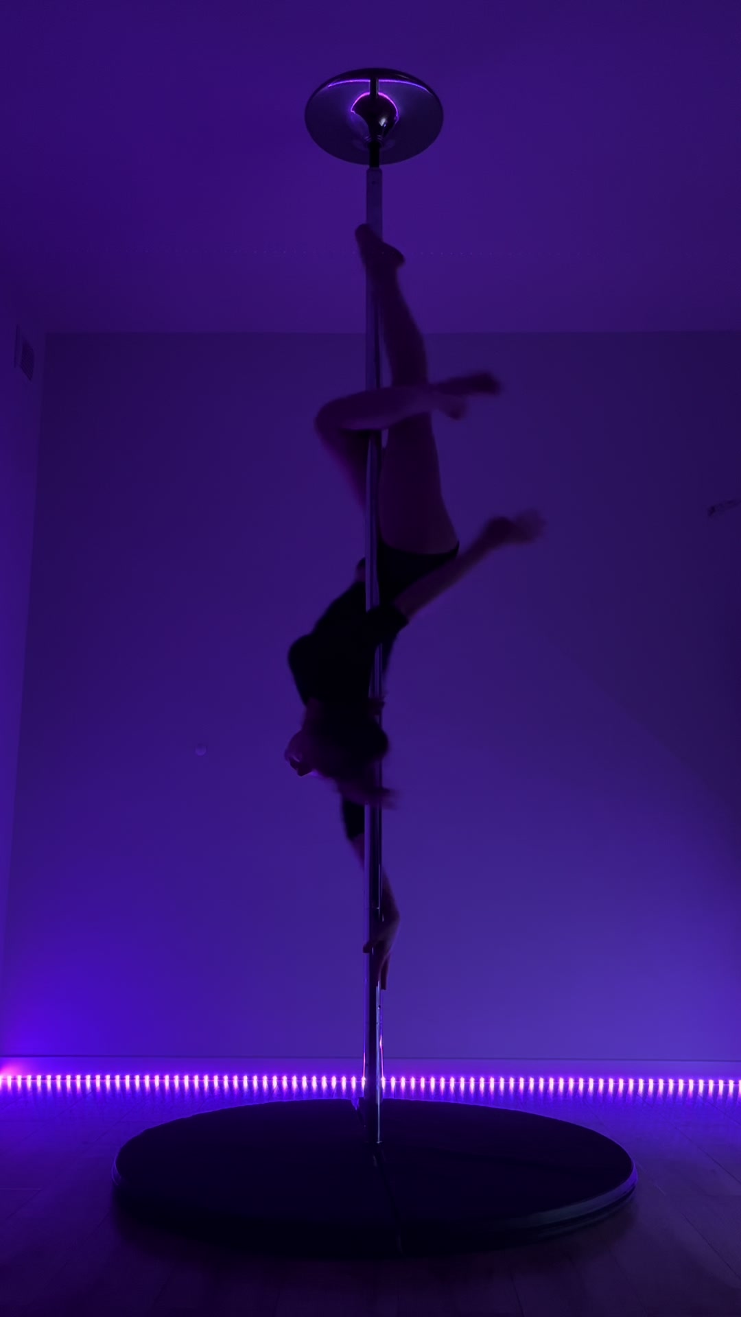 @poledance_xviqen