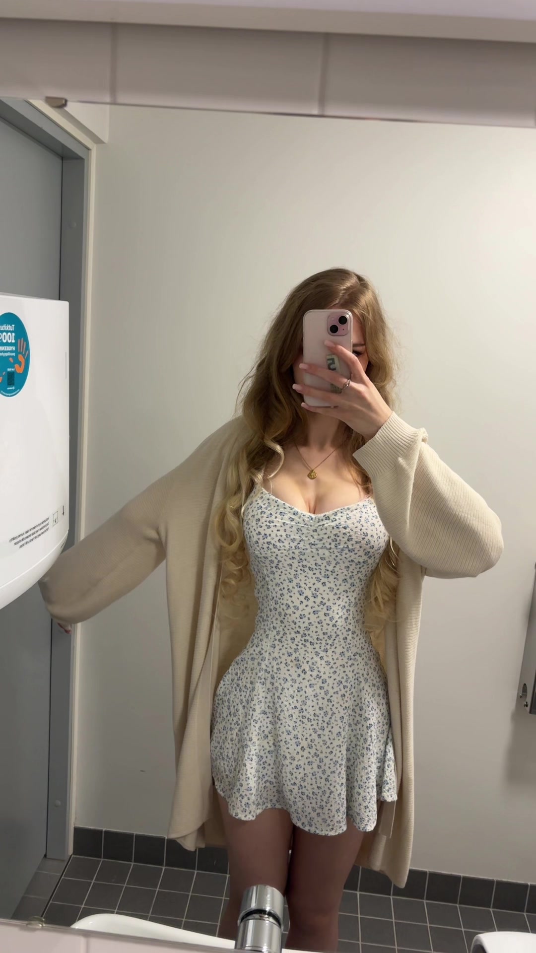 @Eva