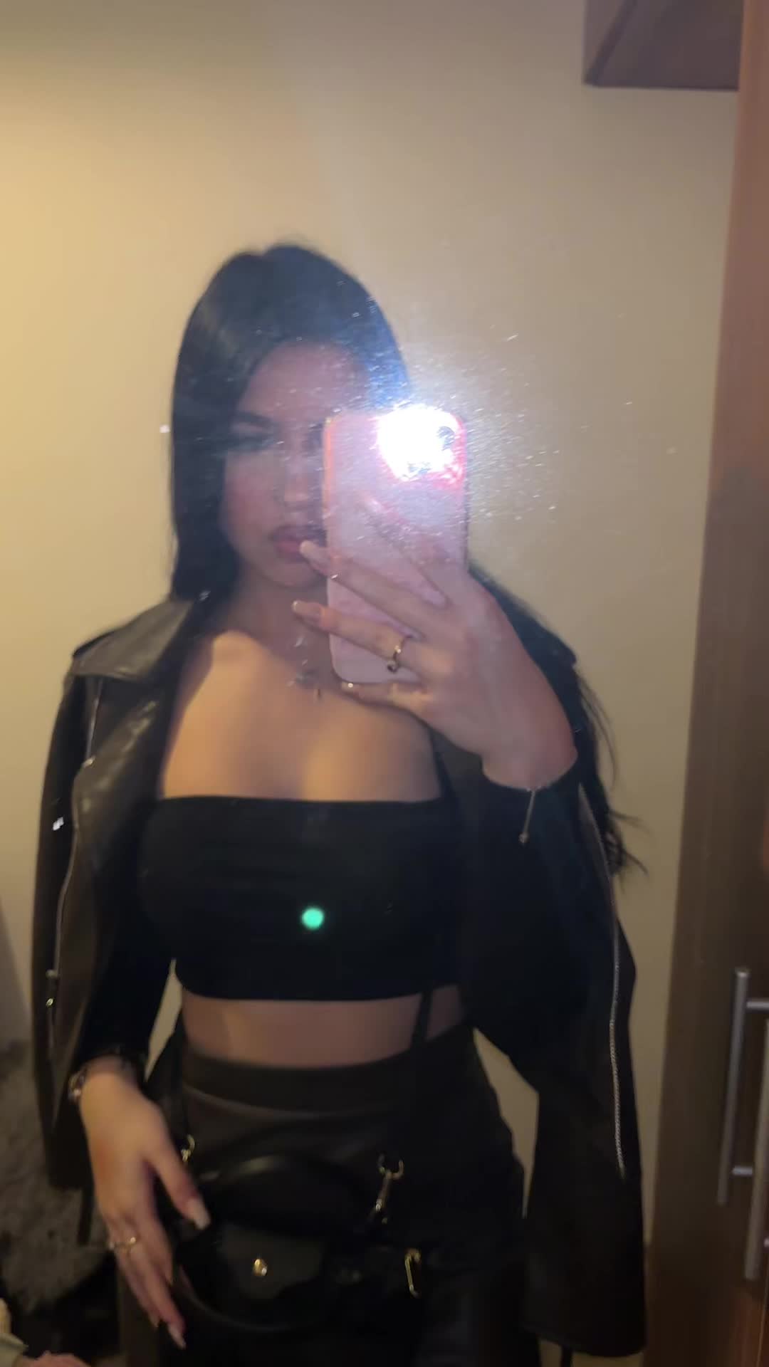 @vani