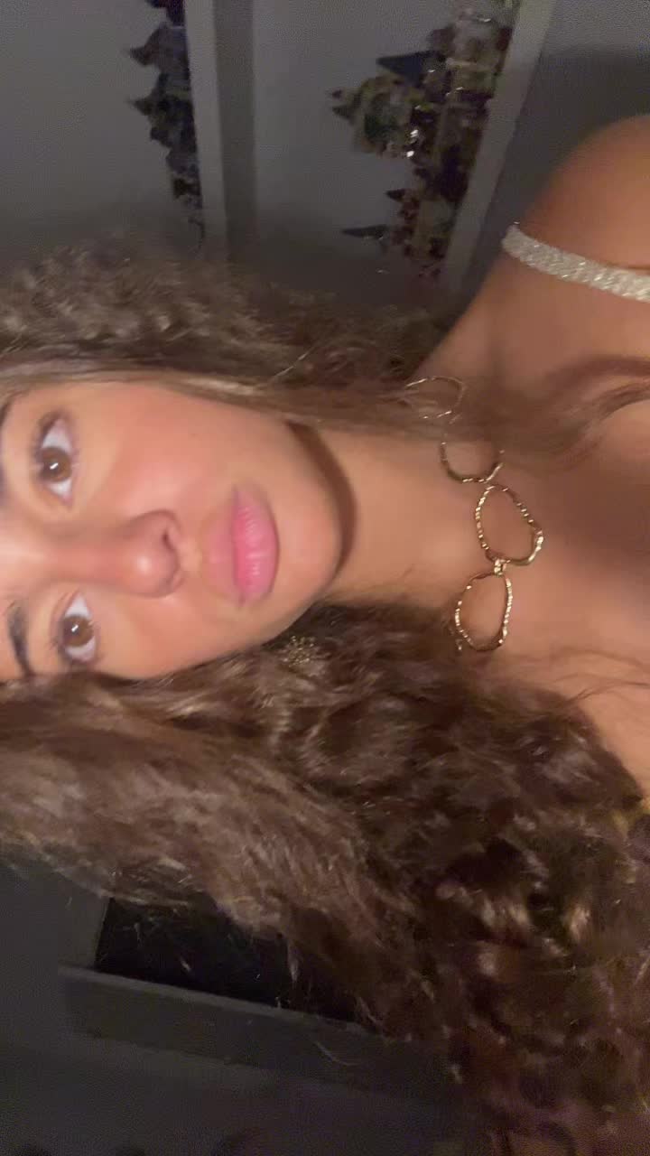 @𝓐𝓶𝓪𝓷𝓭𝓪🌟