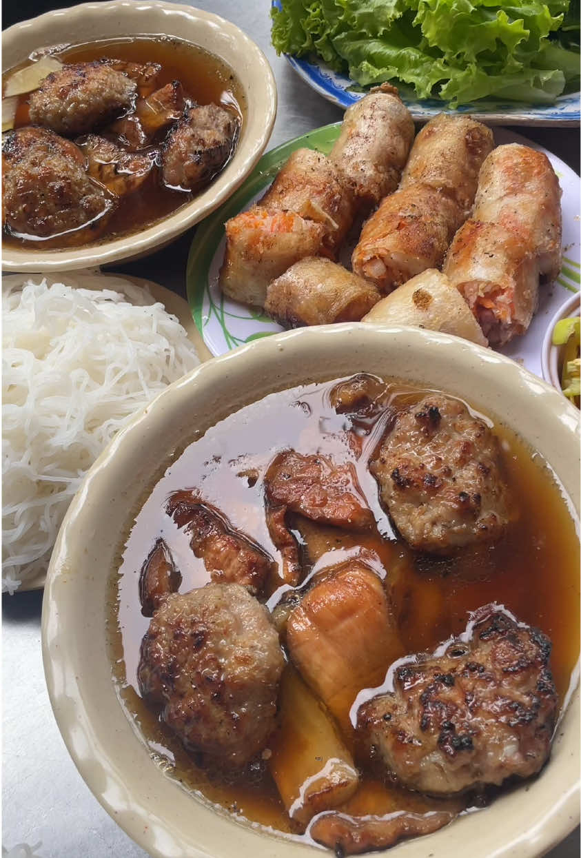 @Minh Thư xinh đẹp