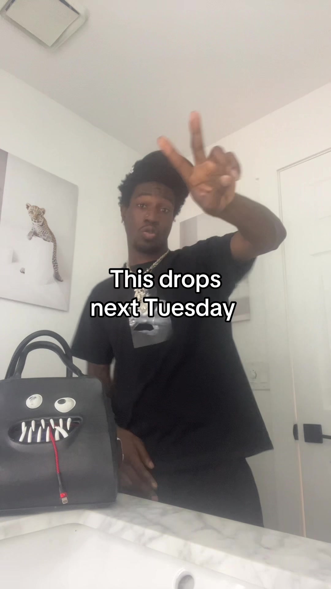 @Vyne