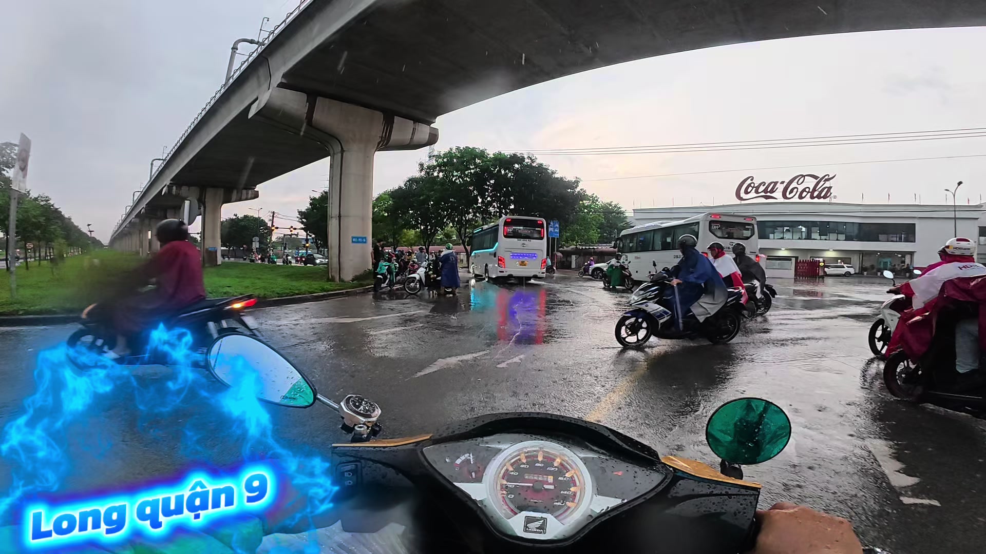 @Long Quận 9