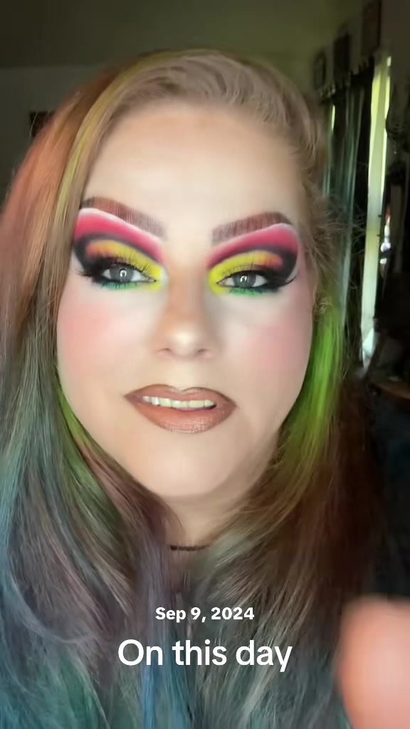 @Over40makeuptok