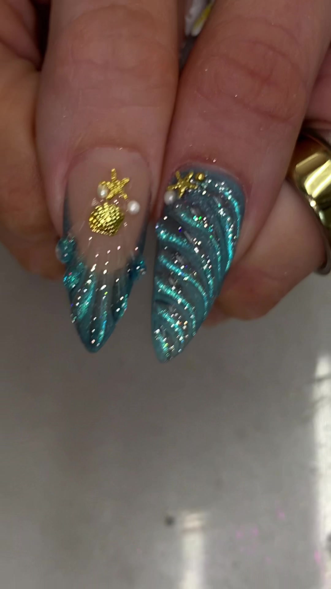 @Riya's Nails