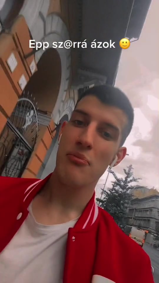 @Herendi Máté