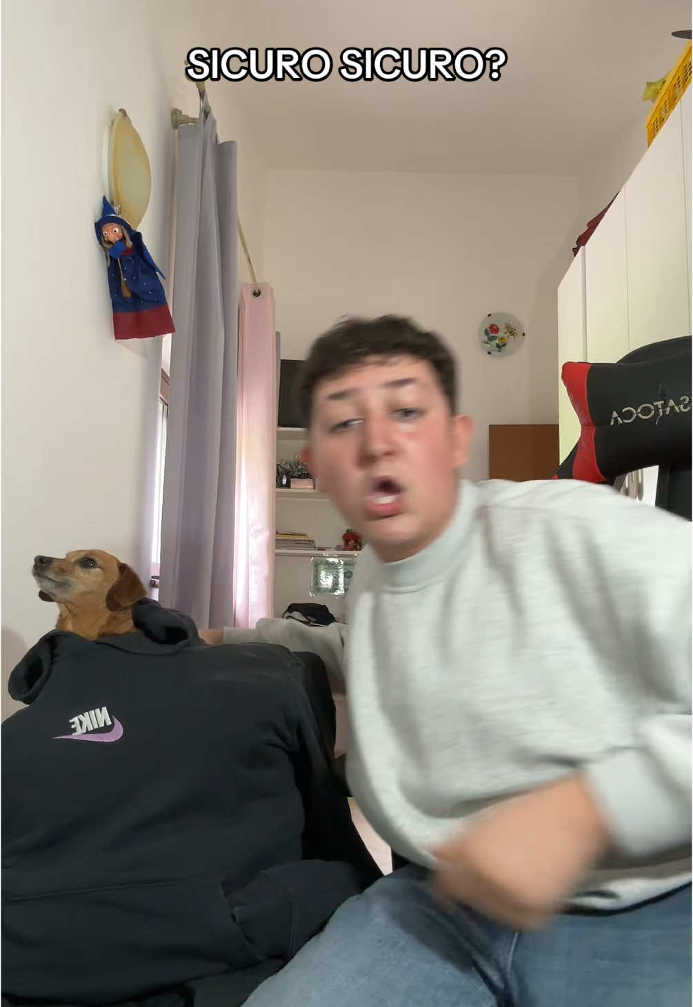 @loretyx
