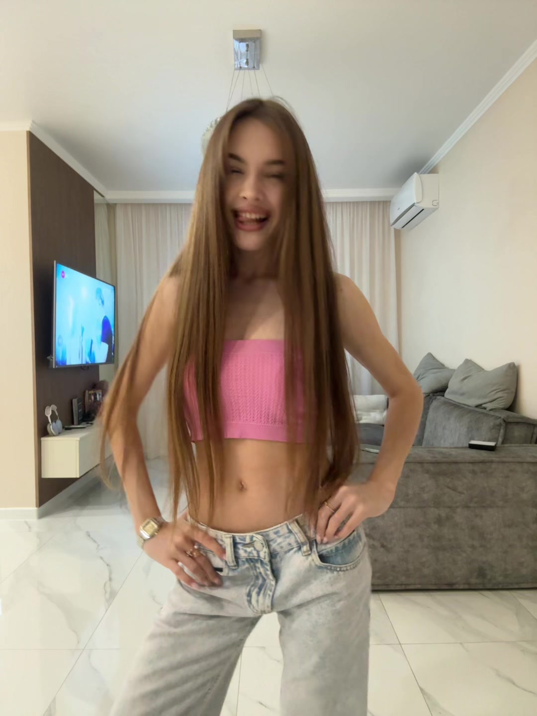 @Ми