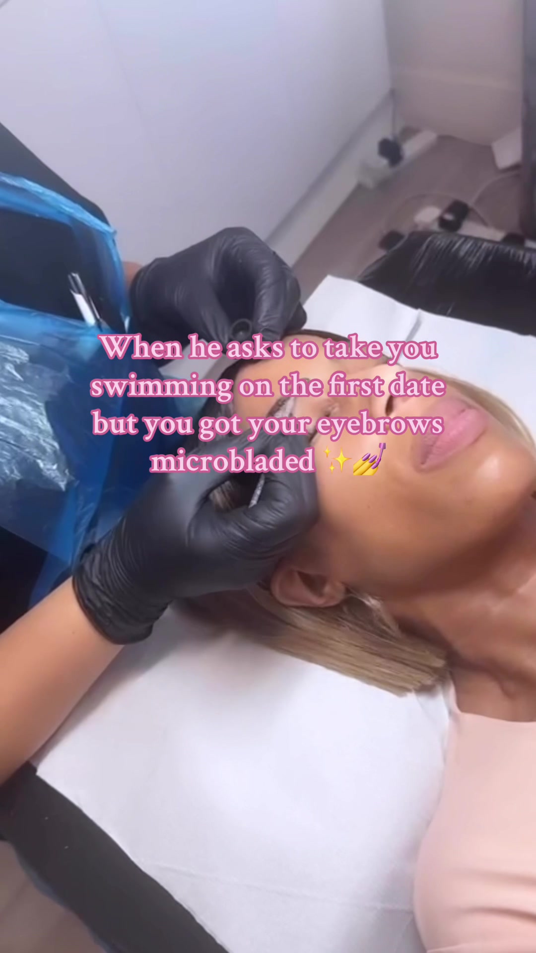 @beckylaroc
