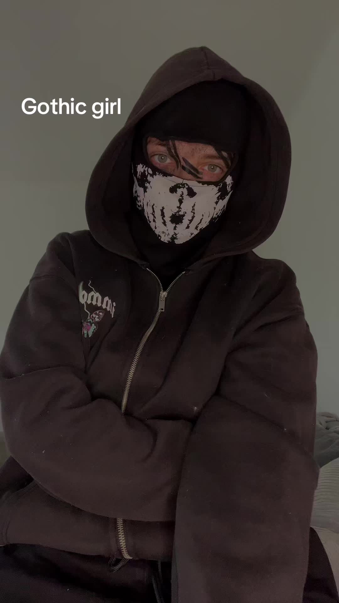 @xvaultx19