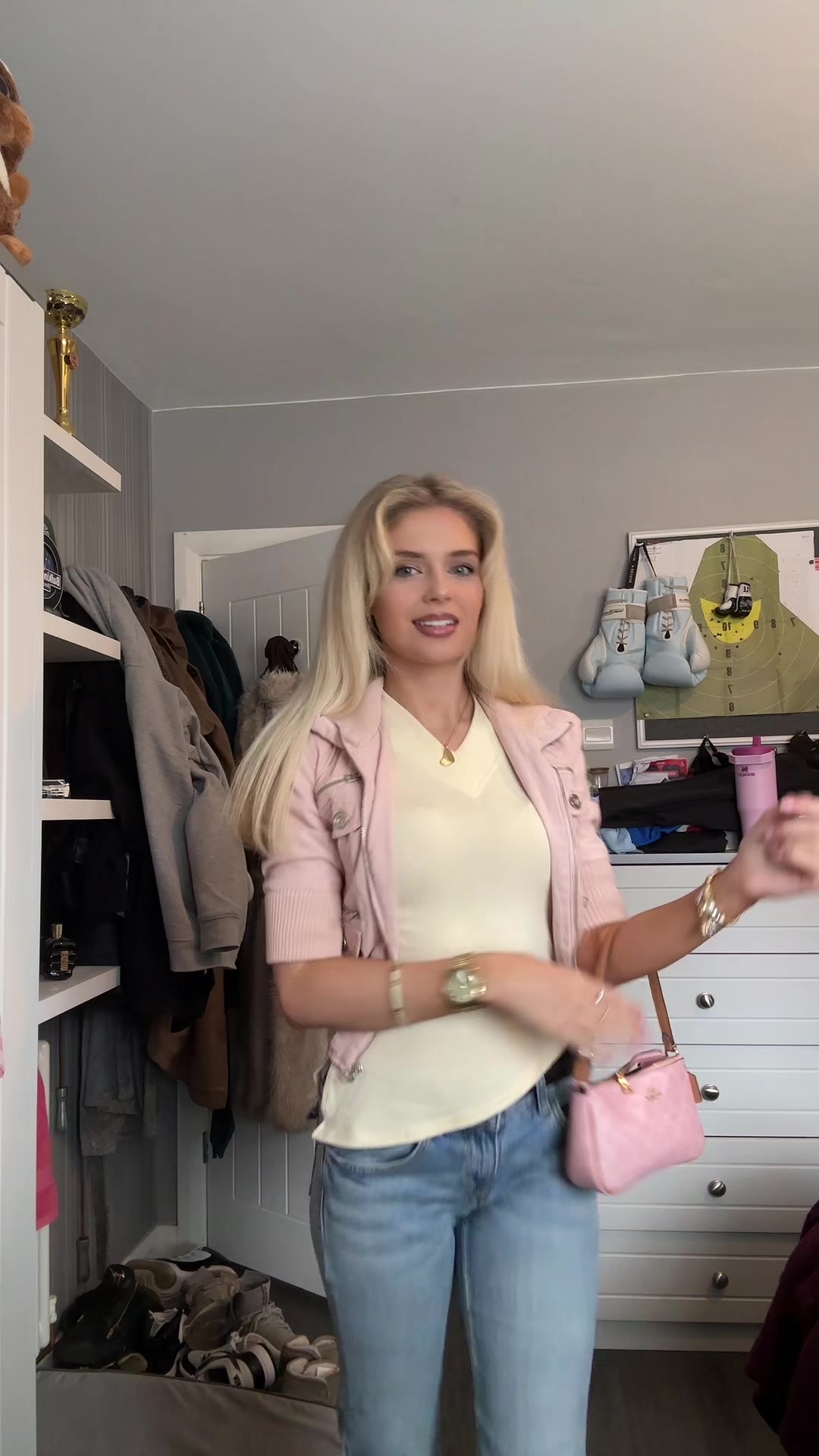 @Demi-lee