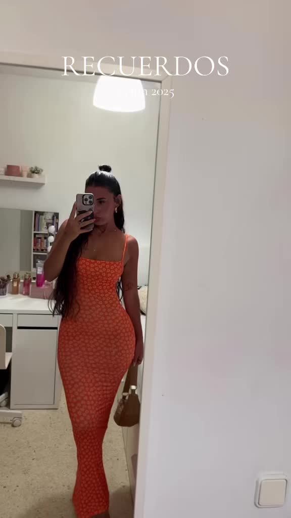 @🦋