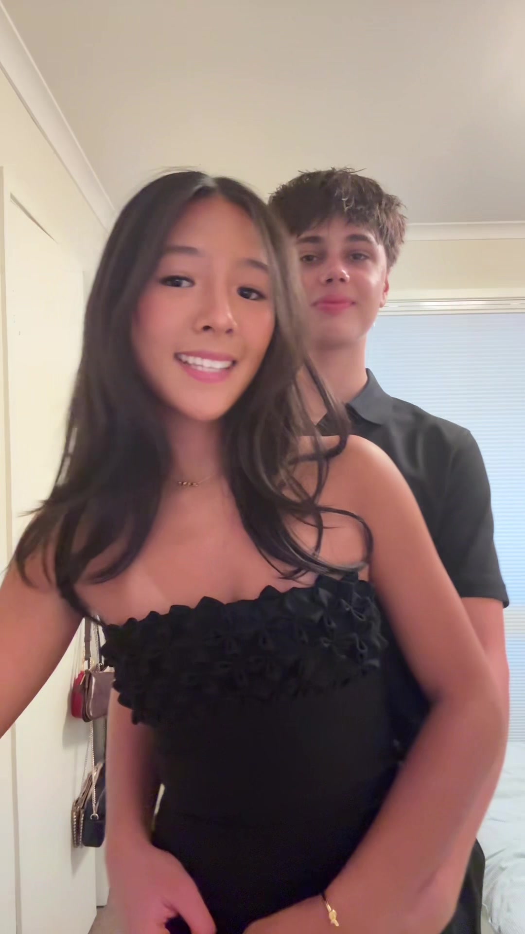 @alison
