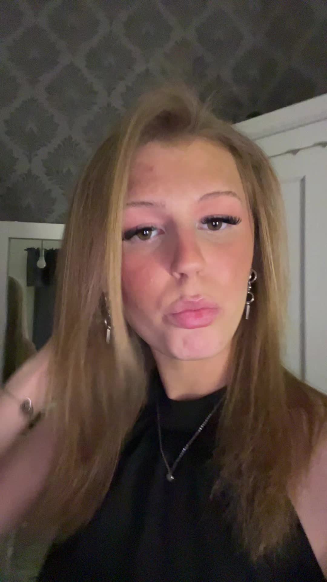@Ebba Páris🦭🦭
