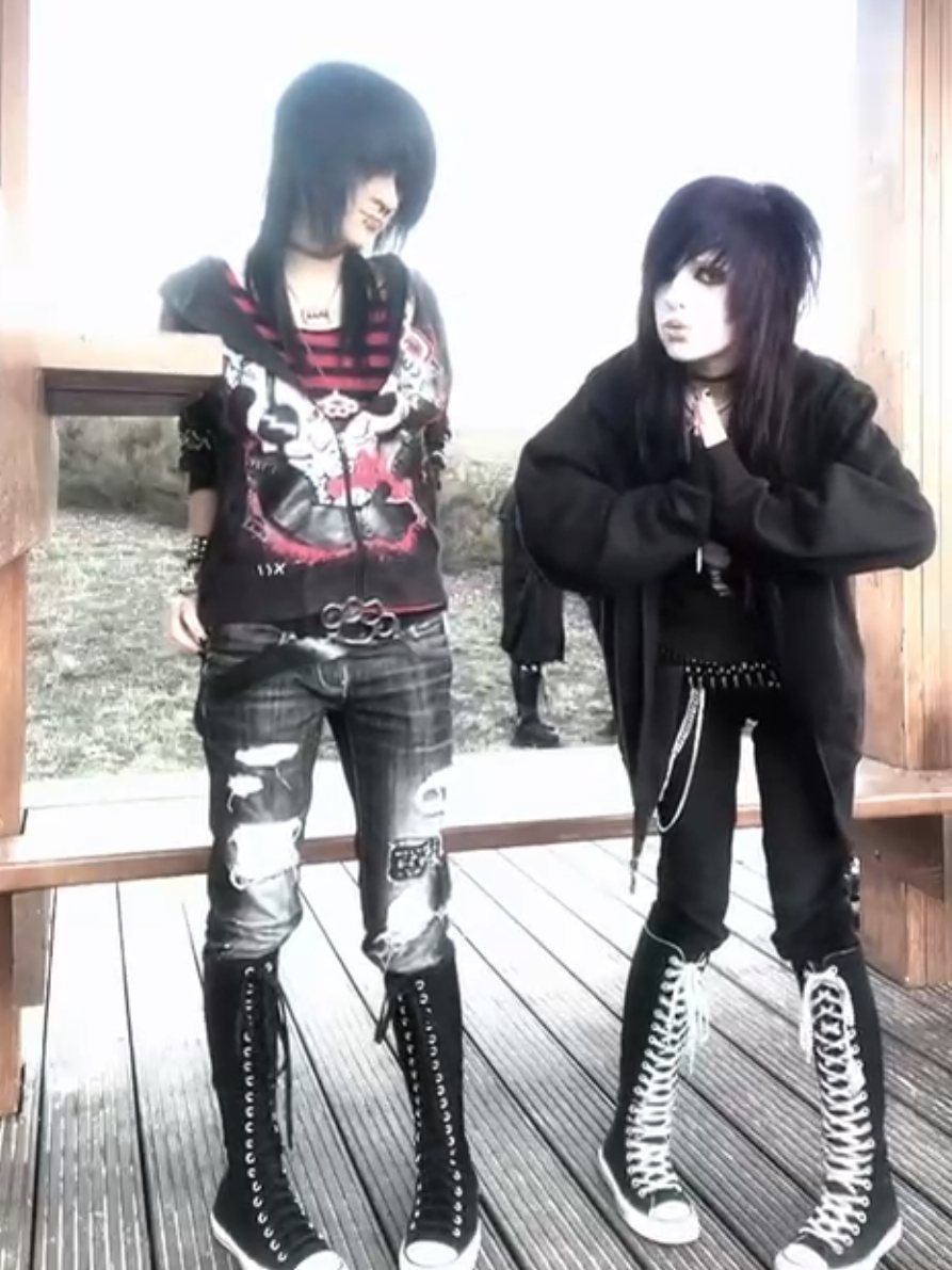 @☣︎ 𝔇𝔢𝔞𝔡𝔙𝔞𝔪𝔭 ☣︎