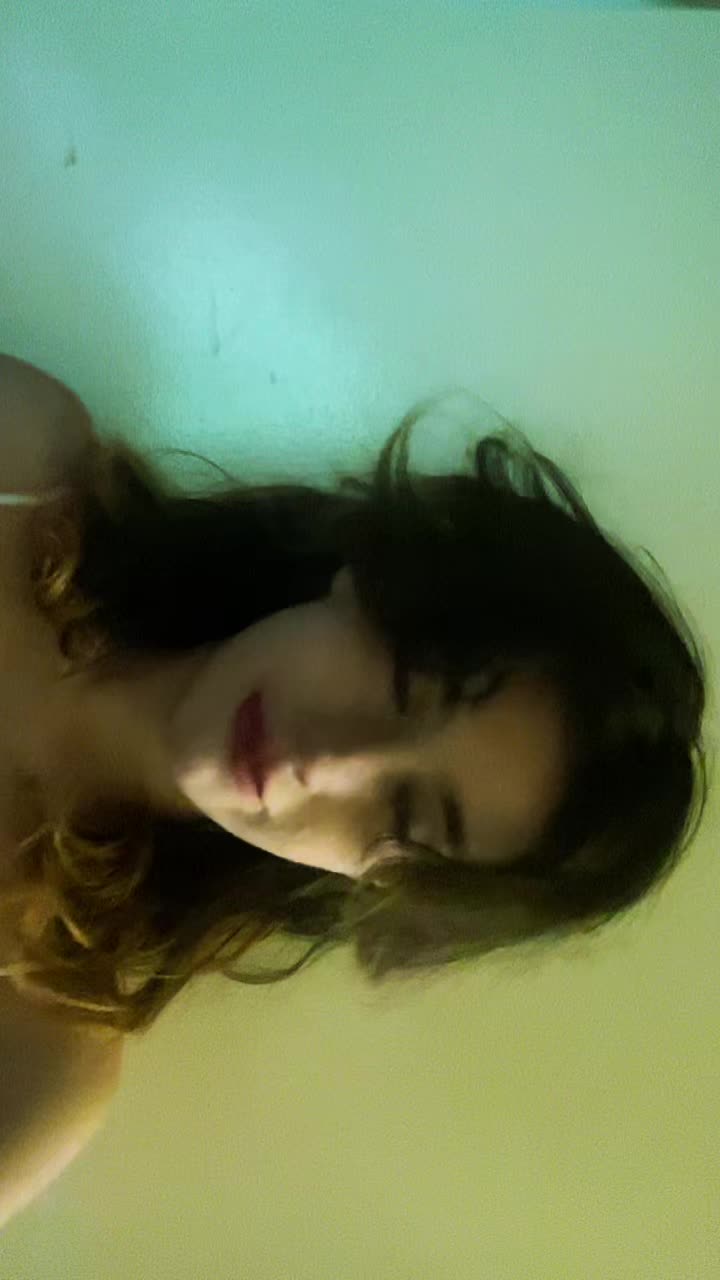 @Marie Zaldua