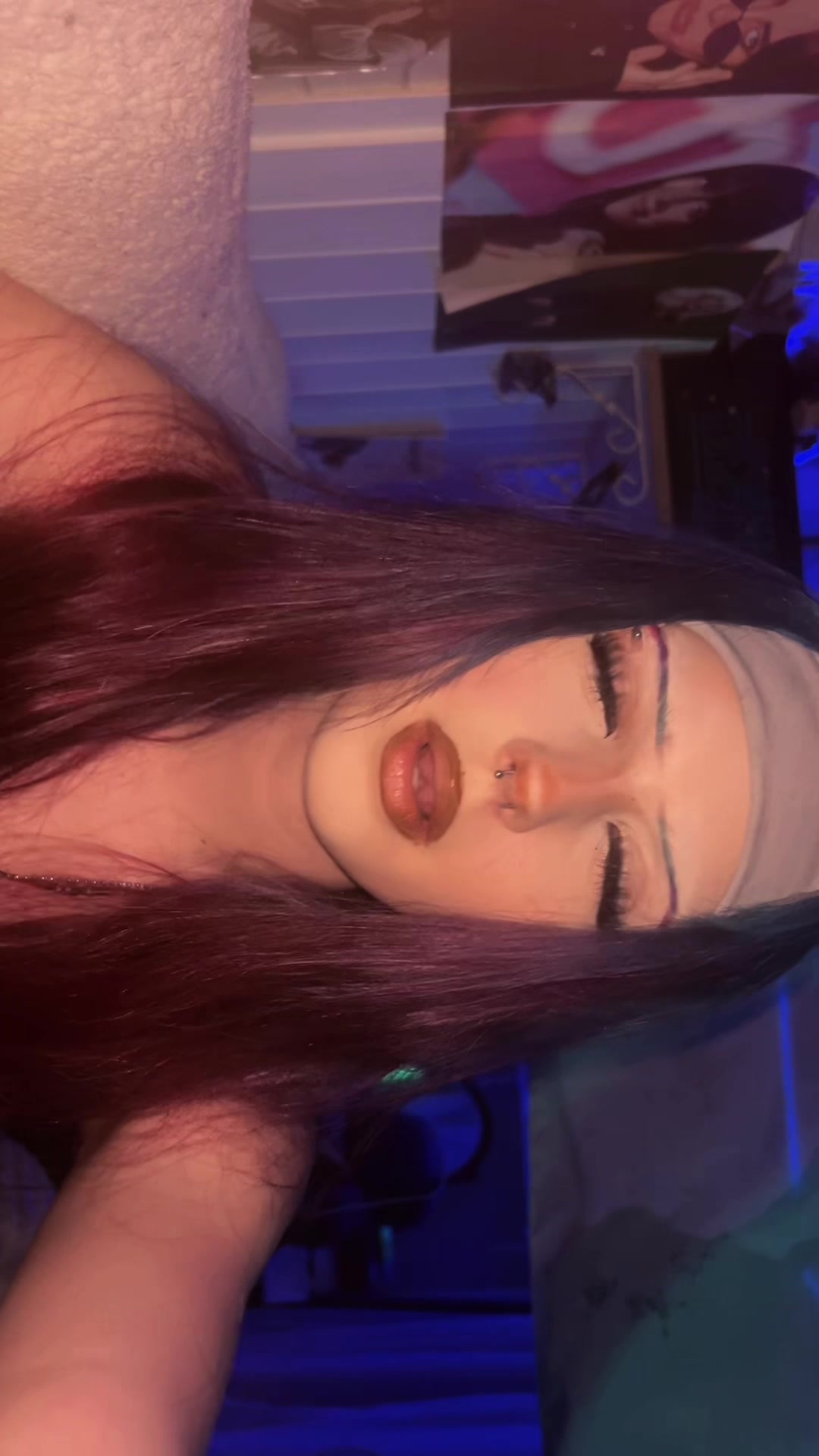 @𝒫𝒶𝓇𝒾𝓈&dagger;👩&zwj;❤️&zwj;💋&zwj;👩