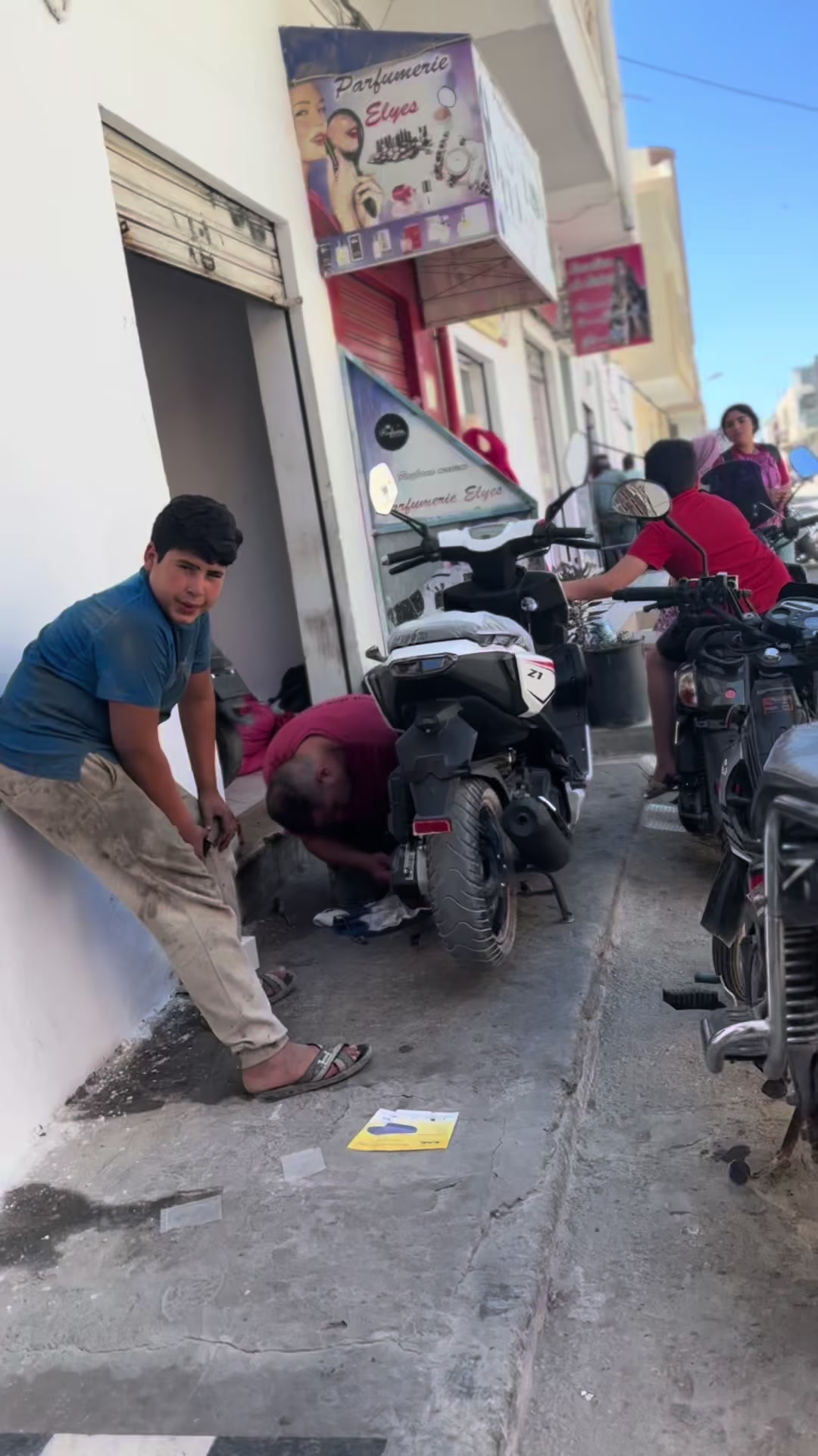 @🏍️ Houssem Caza Moto TN