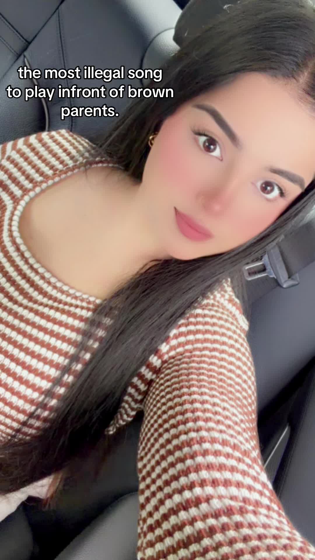 @QUEEN👑