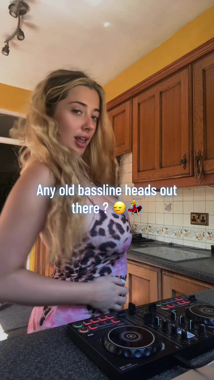 @Kalenlouise