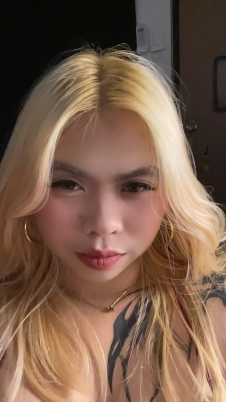@gillaxx_