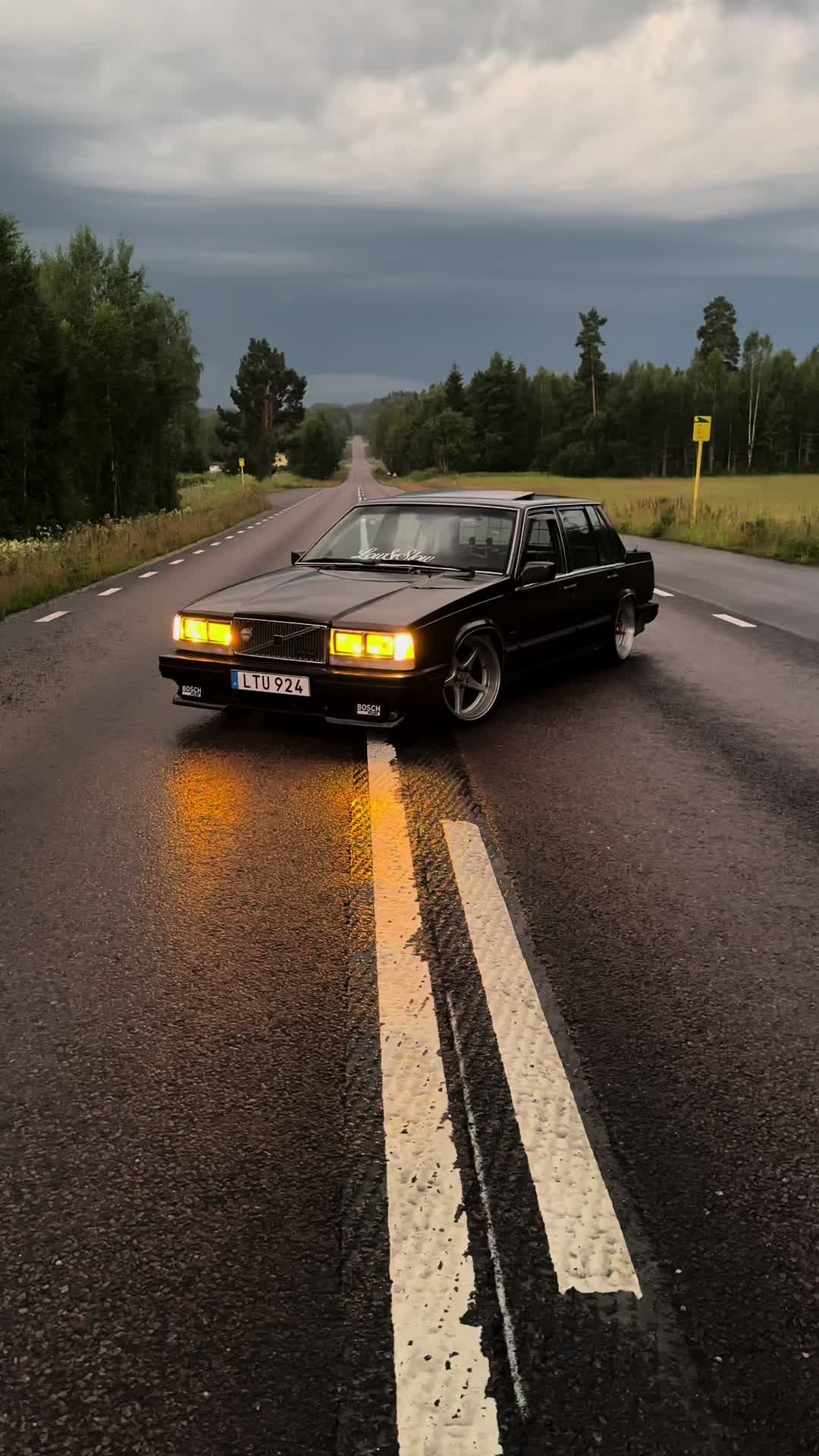 @️𝐰𝐢𝐤𝐢𝐧𝐠