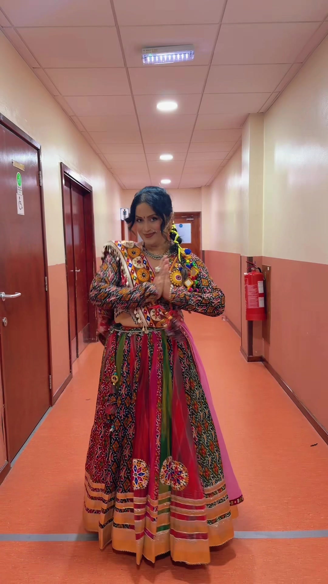 @🧿Nisha🧿