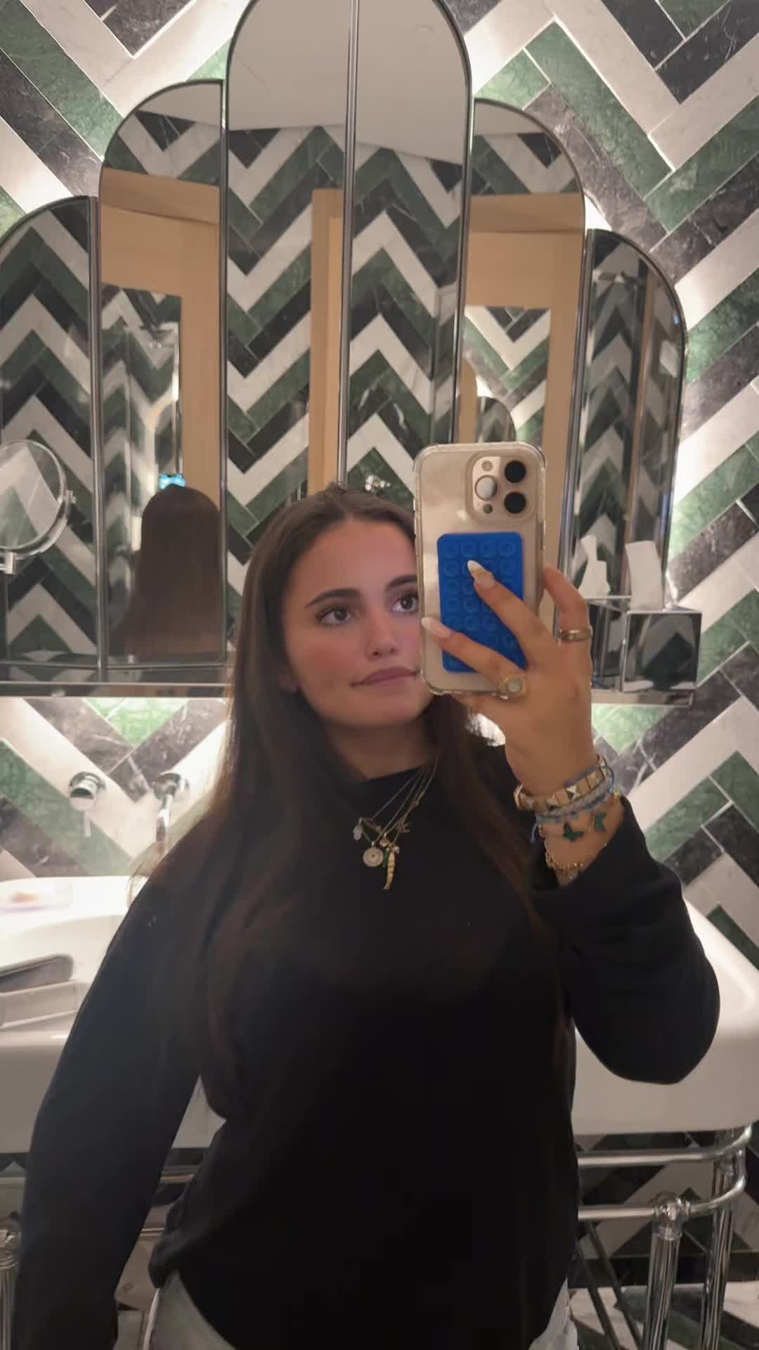 @alexia
