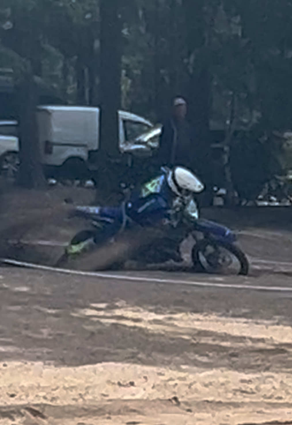 @HHRacingEnduroTeam