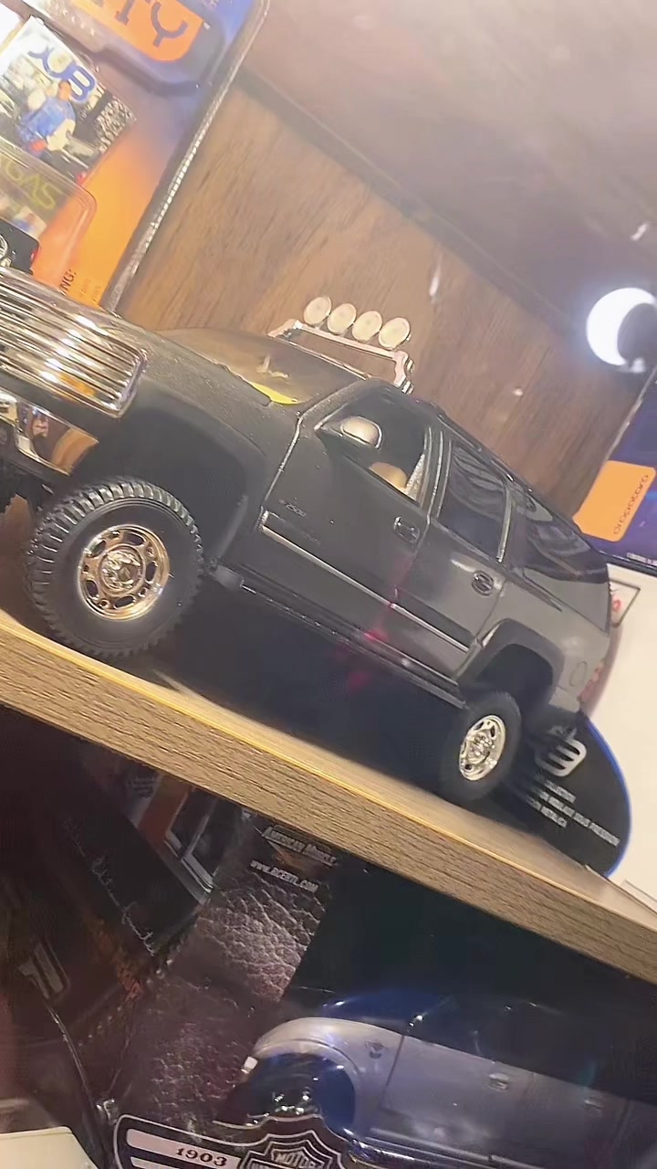 @El Rodriguez Toys 🦍