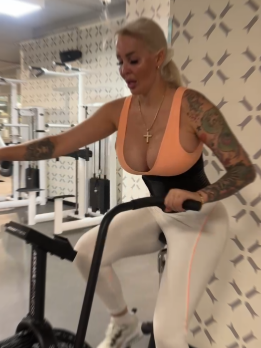 @⭐️Onlyblondie⭐️