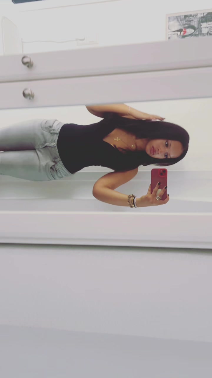 @mysteriousbaddie_123