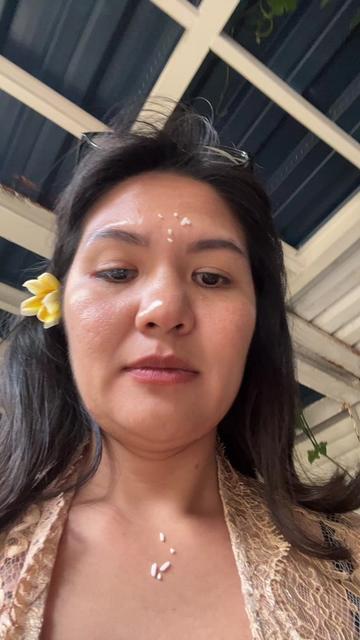 @paullina.